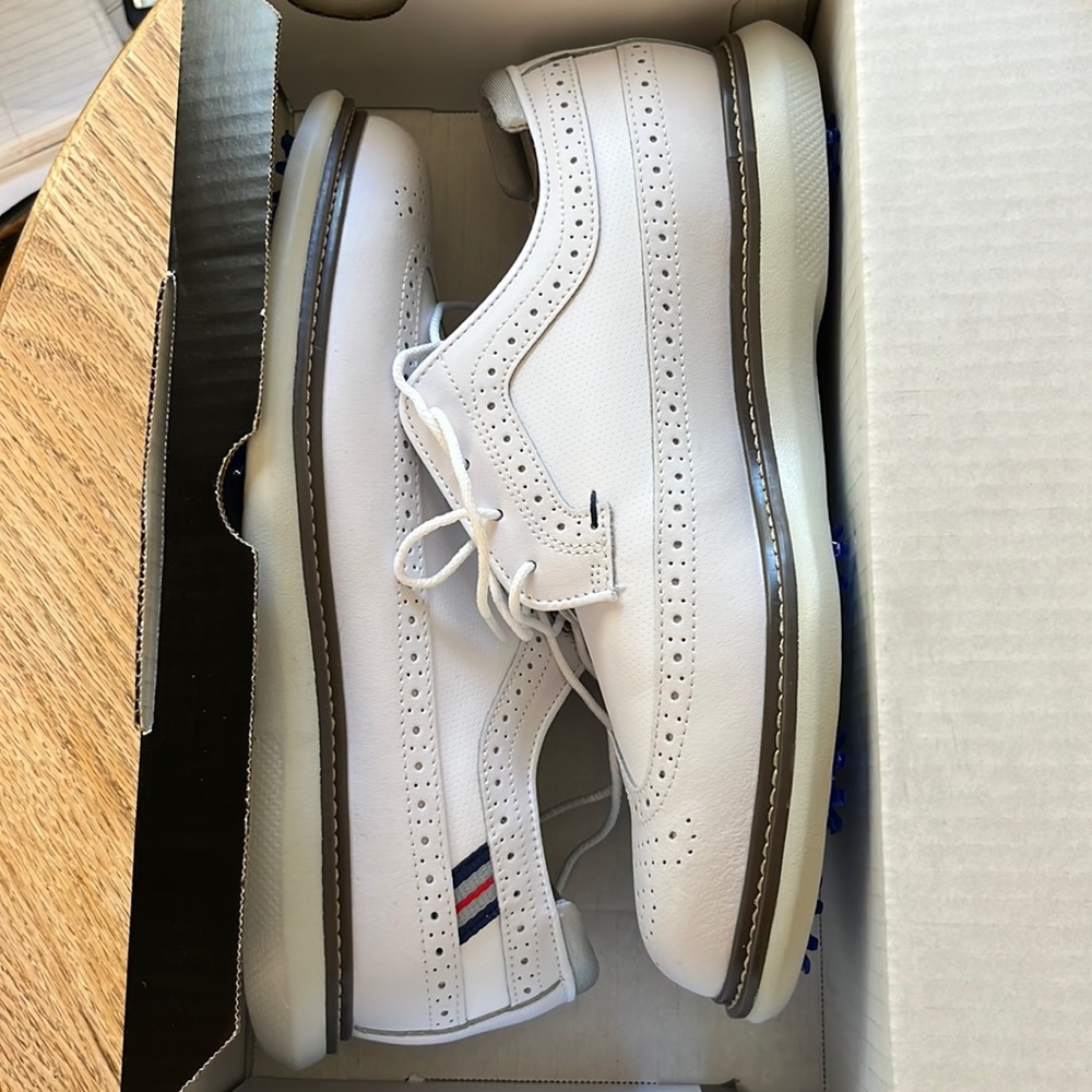 FootJoy Men’s Traditions WingTip ‘22 Golf Shoes